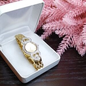 Gorgeous Sparkling Crystals Heart Gold Plated Vintage Watch By Armitron Now
